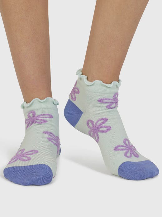 Thought Women's Daisee Textured Flower Bamboo Ankle Socks UK 4-7