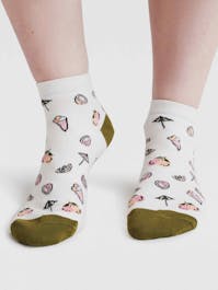 Thought Dixie Ice Cream Bamboo Trainer Socks UK 4-7